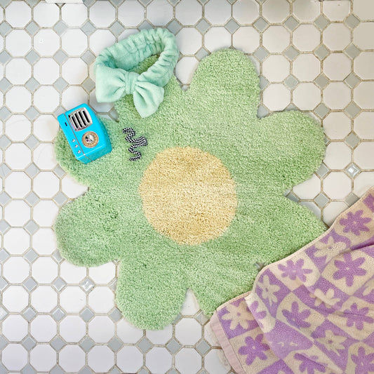Pistachio Daisy Rug