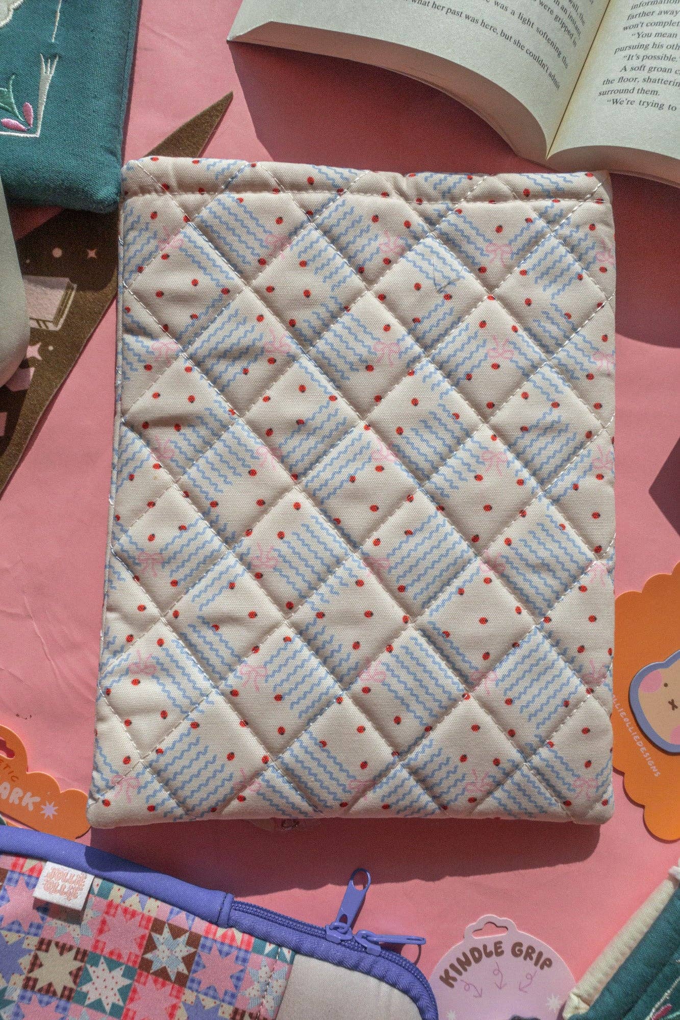 Quilted Ladybug Book/Kindle Sleeve
