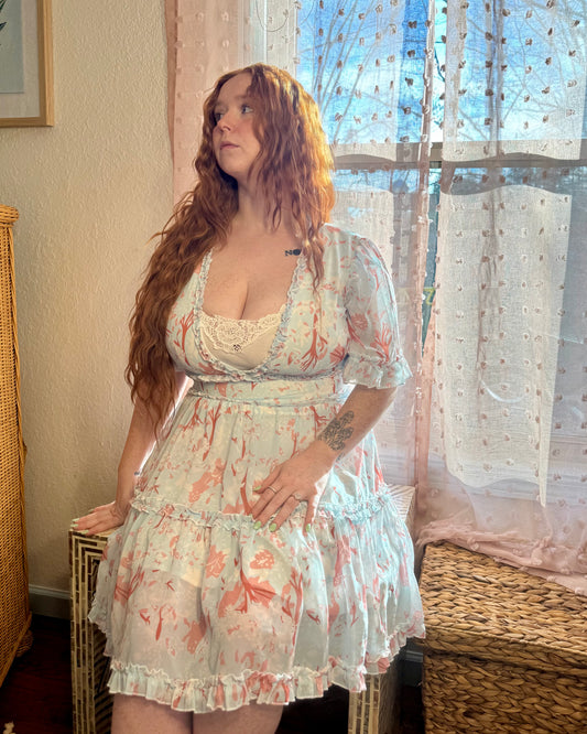 Beautiful Floral Dress L Consignment