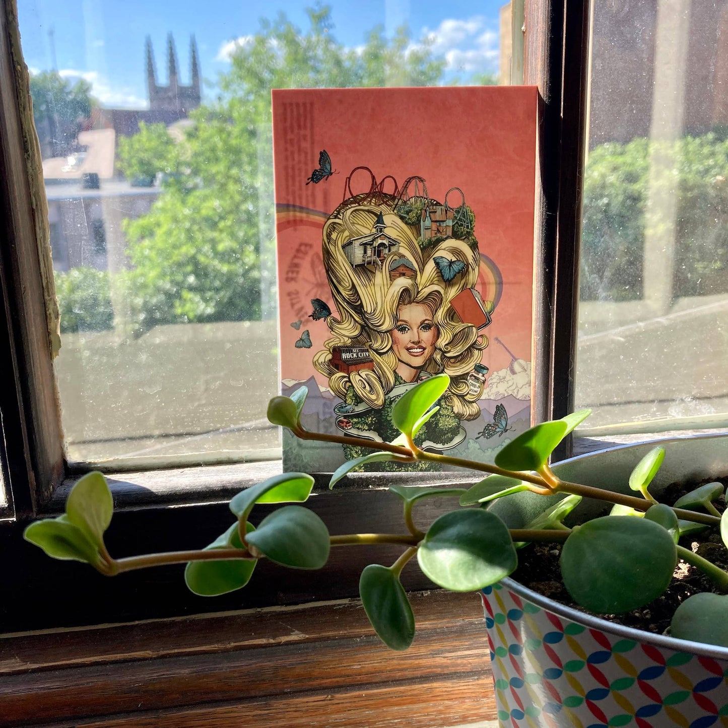 Dolly Postcard