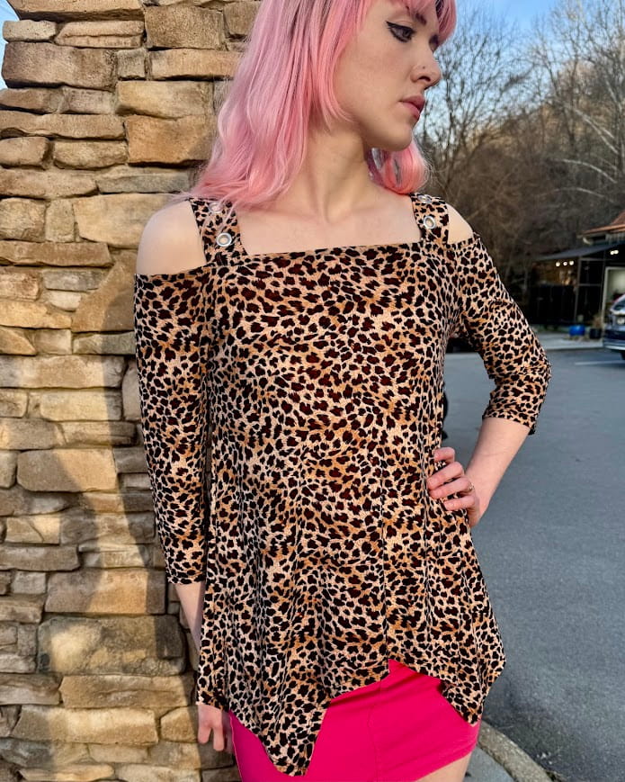 Leopard Grommet Top Vintage Small