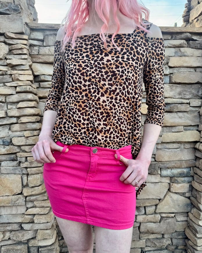 Y2K Pink Mini Skirt Consignment Small