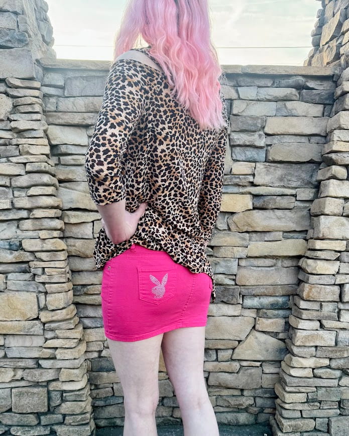 Y2K Pink Mini Skirt Consignment Small