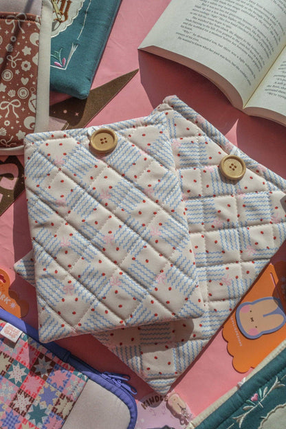 Quilted Ladybug Book/Kindle Sleeve